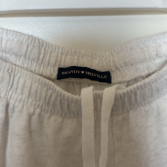 Brandy melville sweats wide leg - Picture 2 of 3